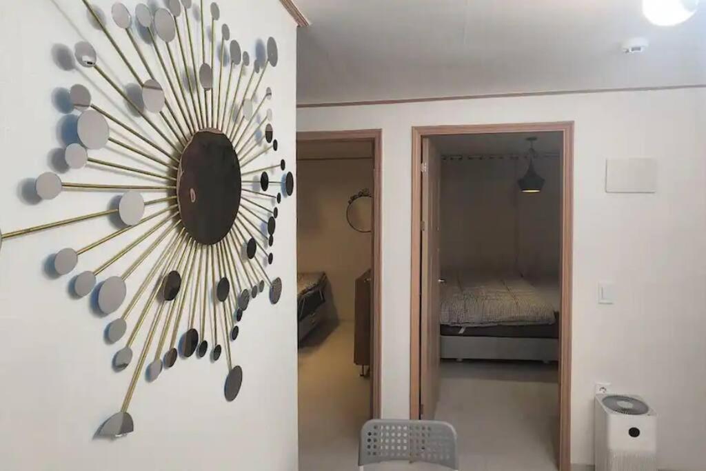 K-10 White Linen House * Seoul